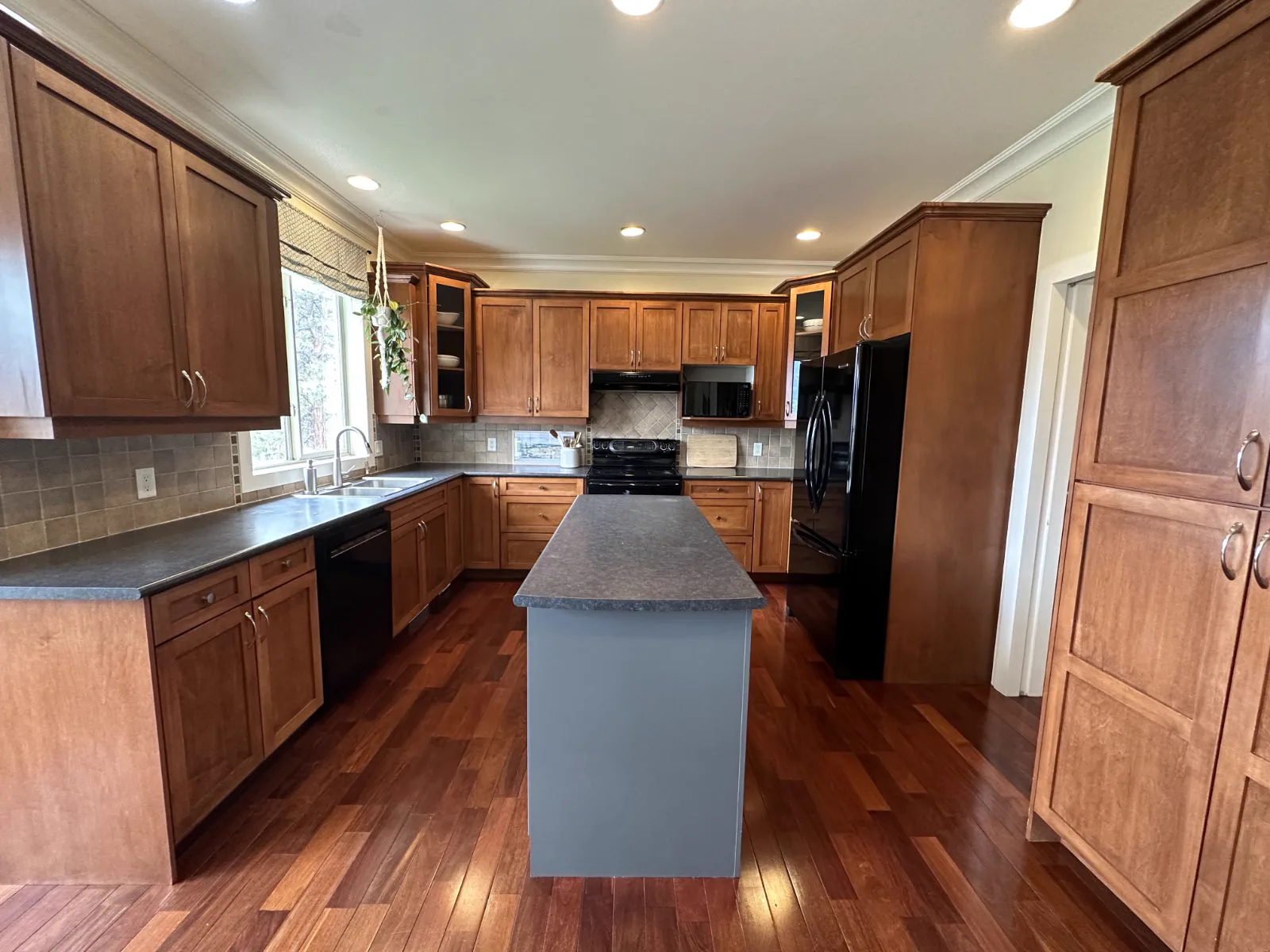 Clean, shining kitchen island