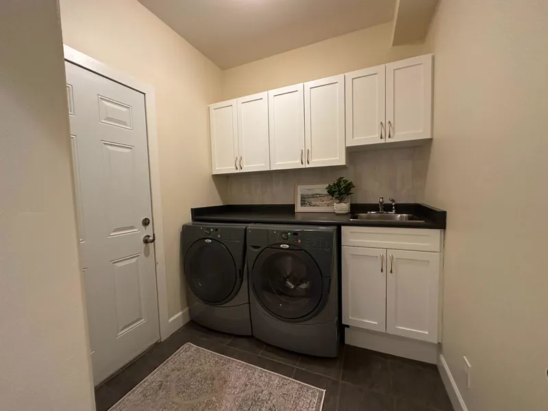 Laundry room · styling