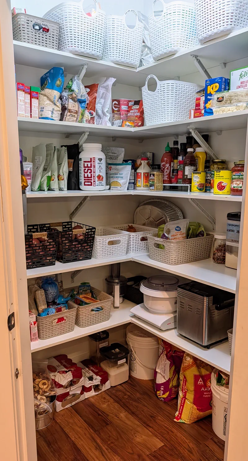 Pantry · home editing