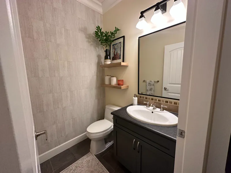 Powder room · styling